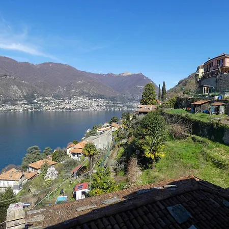Holiday home Zizzi Home - La Casa Nel Borgo Blevio